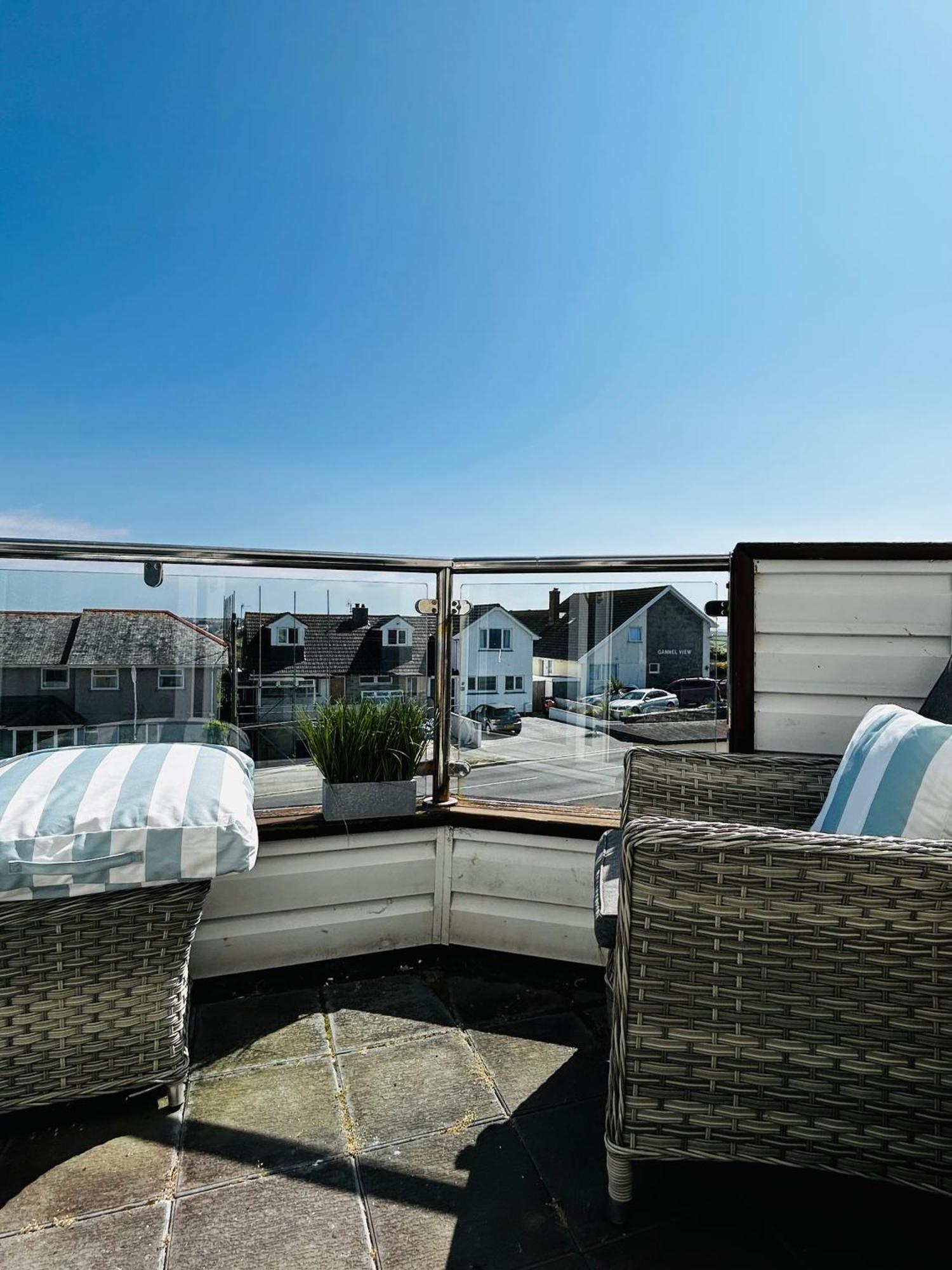 Апартаменты Pentire Headland Retreat Ньюки Экстерьер фото